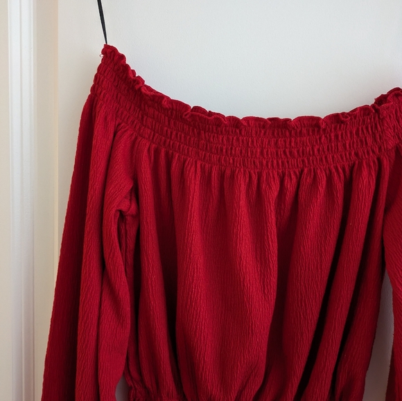 H&M Red Off The Shoulder Top - Picture 5 of 7